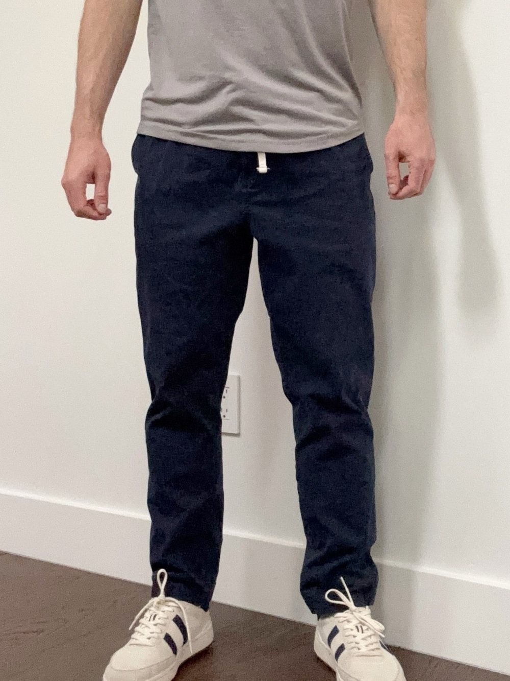 J. Crew Men’s Dock Chino Pant Size Medium